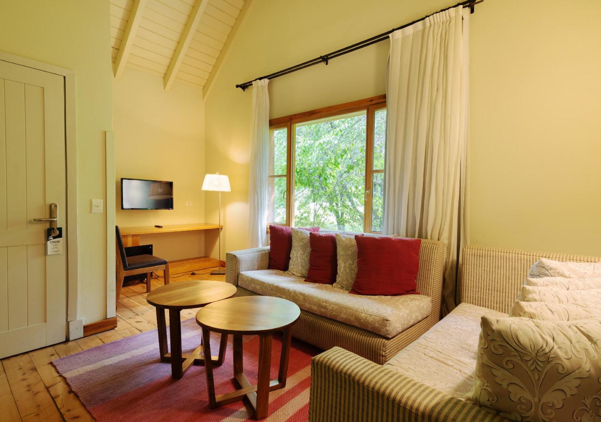 Lodge La Escondida Casa De Huespedes&spa Villa La Angostura